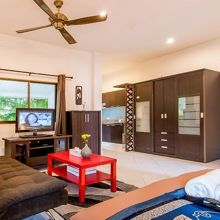 Tananza Resort & Homestay Phuket Nai Harn Εξωτερικό φωτογραφία