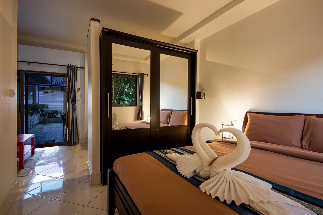 Tananza Resort & Homestay Phuket Nai Harn Εξωτερικό φωτογραφία